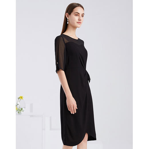 EITIE爱特爱夏季新款洋气网纱拼接一字肩收腰显瘦黑色连衣裙6207988 商品图2