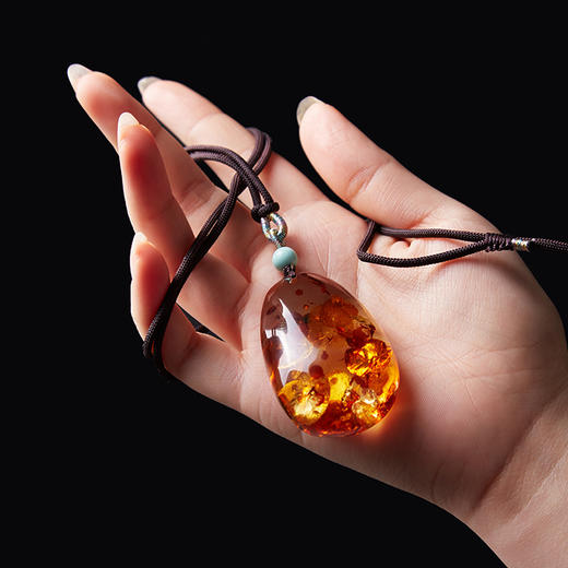 收藏级高净度天然花虫琥珀 ，柔色如暮、透亮似蜜，凝聚千古奇观的稀世珍宝 商品图0