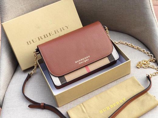 价值7200+ 纯正原单！可遇不可求！bbr手拿斜挎两用链条包 经典英伦格纹配意大利进口头层小牛皮 可单肩/斜挎/手拿 休闲通勤 预售 商品图0