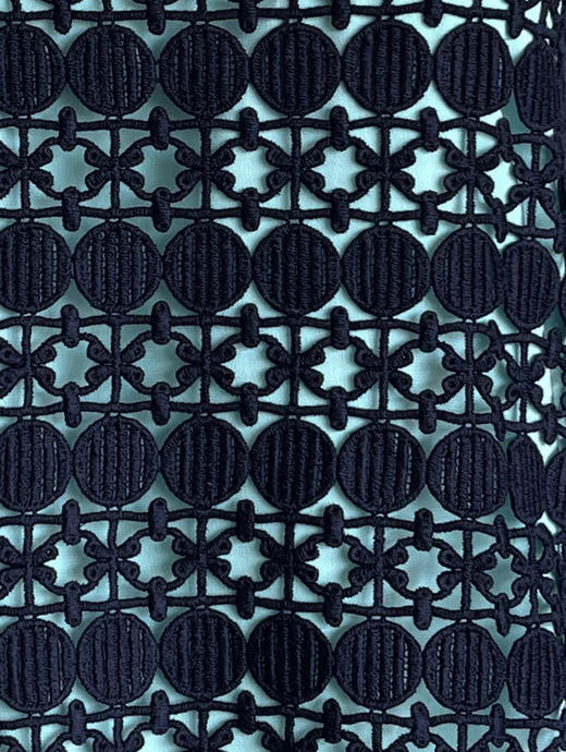 TYNVIE 两件套透视蕾丝背心 - 藏青、象牙白2色选 商品图3