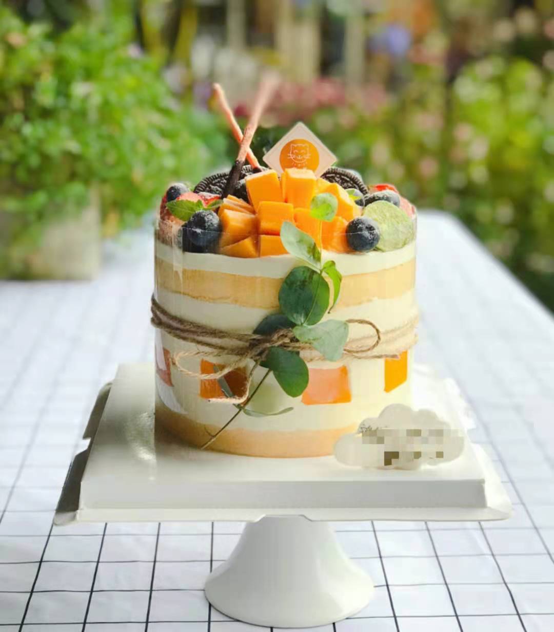 清爽芒果乐园蛋糕