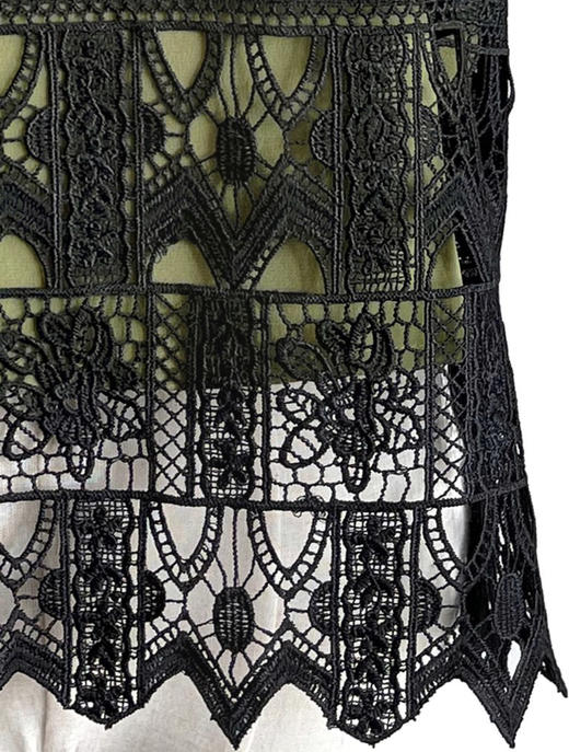 TYNVIE 两件套透视蕾丝背心 - 黑色 商品图4