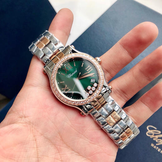 萧邦快乐钻系列石英腕表 
快乐钻（HAPPY DIAMONDS）表盘直径30mm 5钻！ 商品图0