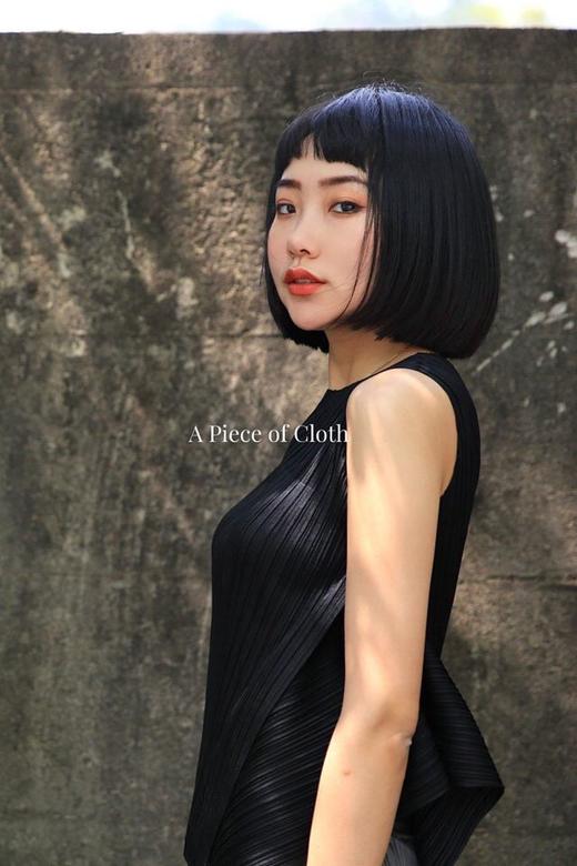 价值1000+ 三宅一生2021款褶皱气质T恤 日本进口原纱 30D 藏肉显瘦 大牌气场 文艺范 高知高管女boss 单穿/内搭皆可 配无纺布袋包装 商品图4