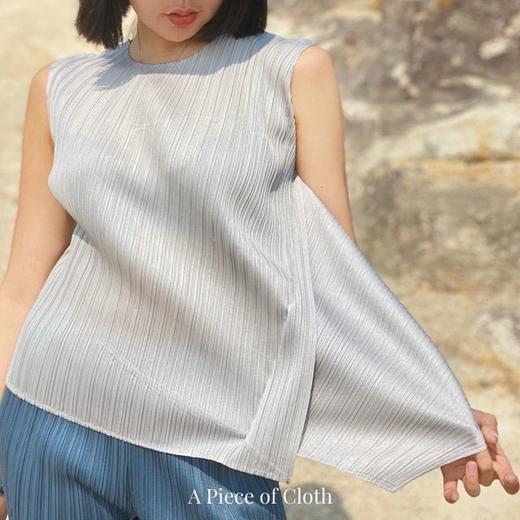 价值1000+ 三宅一生2021款褶皱气质T恤 日本进口原纱 30D 藏肉显瘦 大牌气场 文艺范 高知高管女boss 单穿/内搭皆可 配无纺布袋包装 商品图2