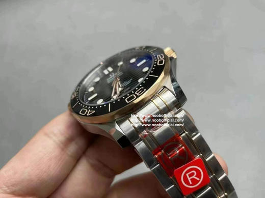 OR Factoy 欧米茄OMEGA海马300米 将开启复刻传奇⁠的篇章⁠。这⁠一前沿风尚的欧米茄海马300米系列腕表，采用进口316L精钢 商品图11