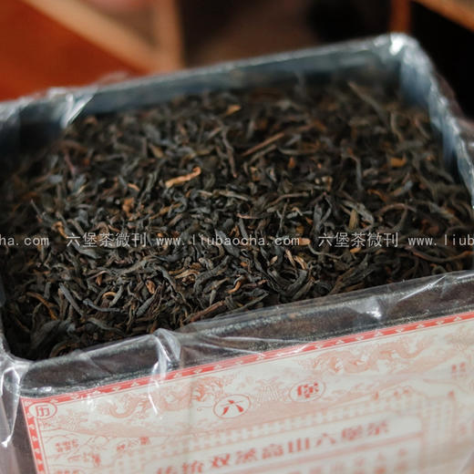2013年 传统双蒸高山桂青六堡茶（200g/罐、500g/盒）六堡聚私房茶 商品图1