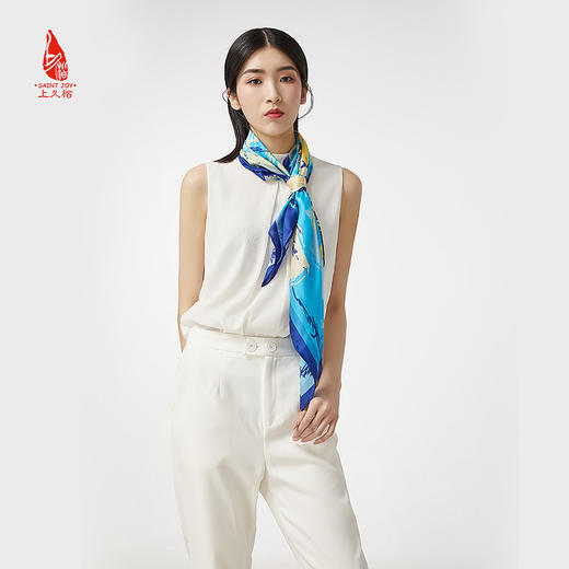 SAINTJOY/上久楷 女式真丝方巾 藏青城市涂鸦 FJ18004 商品图3