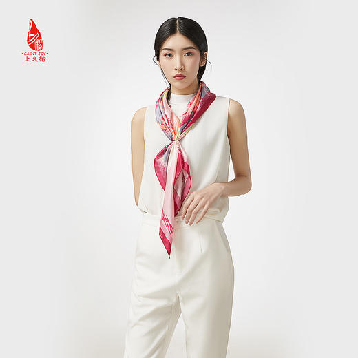 SAINTJOY/上久楷 女式真丝方巾 藏青城市涂鸦 FJ18004 商品图13