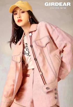 3楼 哥弟阔型亚麻外套