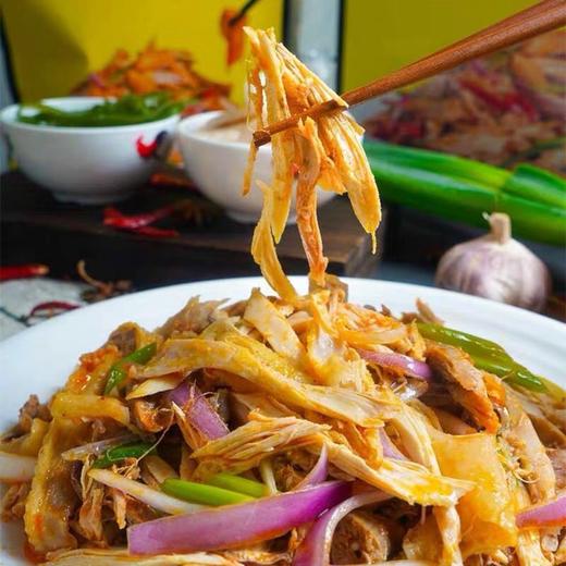 【新疆椒麻鸡】800g/只，含料包红油、麻油、料粉 商品图0