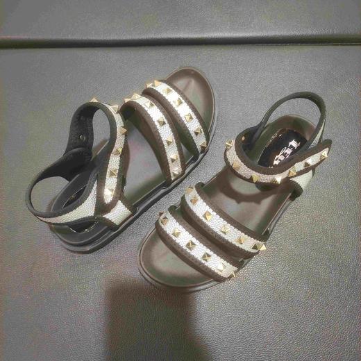 lfgj jeans  bb042幻彩牛皮细带铆钉潮流休闲女鞋女凉鞋 商品图10