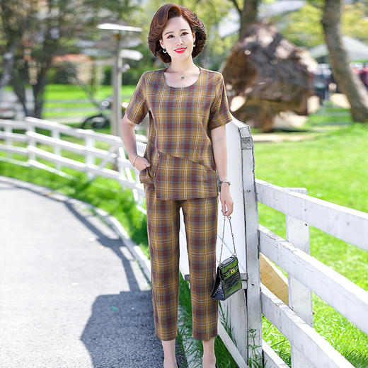 FW  2118时尚阔太太大码格纹棉麻套装 商品图0