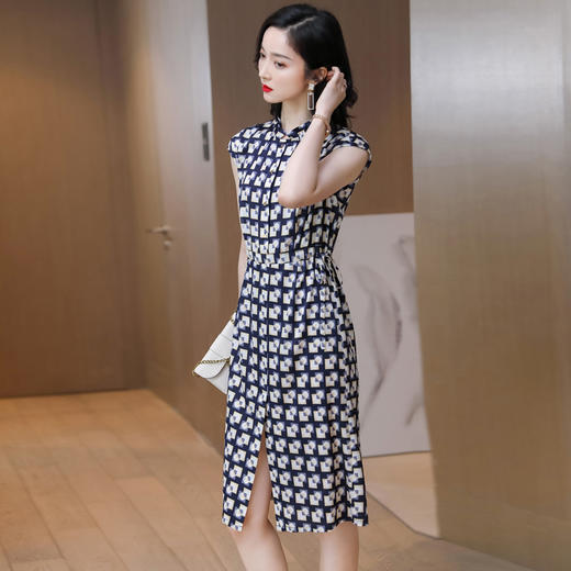 上海旗袍厂ASE-9159真丝连衣裙重磅桑蚕丝女2021春季新款收腰中长裙无袖修身 商品图3