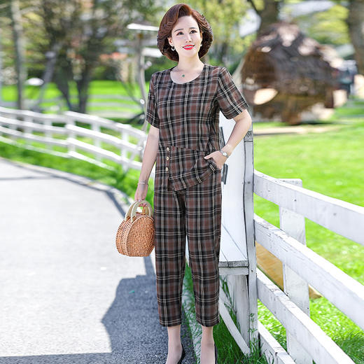 FW  2118时尚阔太太大码格纹棉麻套装 商品图1