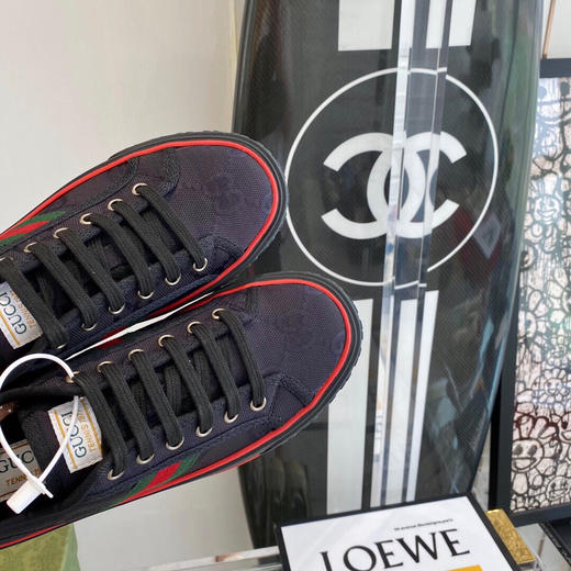 春季特价💰450 公司级 # Gucci 古驰低帮布鞋，专柜同步更新，原版楦头，原版材料
女码：35-40
男码：39-44 商品图5