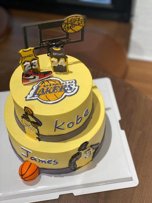 詹姆斯科比芝士糊手绘湖人奶油生日蛋糕 商品图1