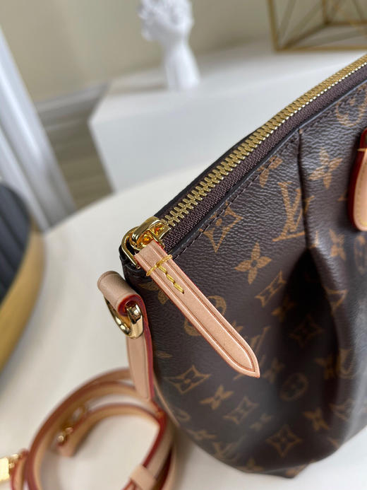 春季特价💰850 原单LV M48814 TURENNE 中号手袋实用 商品图5