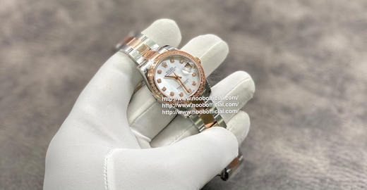 NOOB天然珍珠母贝！包18k金！劳力士蚝式恒动31日志 秀而不媚 恒久优雅 。【表壳】尺寸31mm，采用耗式904钢，表圈镶多粒施华洛斯奇钻 ，保证100米防水 商品图8