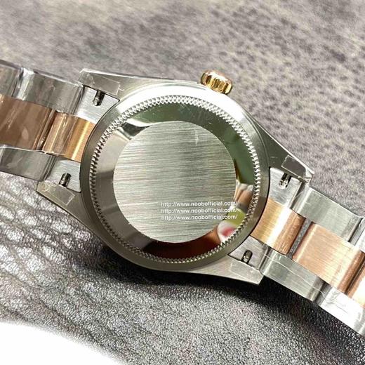 NOOB天然珍珠母贝！包18k金！劳力士蚝式恒动31日志 秀而不媚 恒久优雅 。【表壳】尺寸31mm，采用耗式904钢，表圈镶多粒施华洛斯奇钻 ，保证100米防水 商品图3