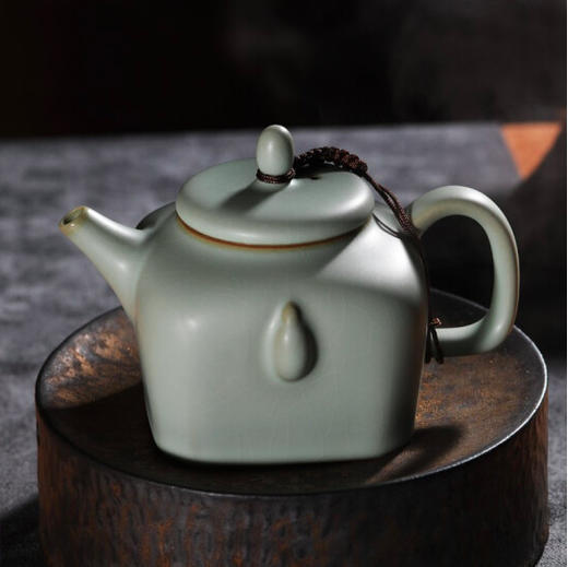 东道主人｜顺耳壶（汝官窑·天青） 商品图0