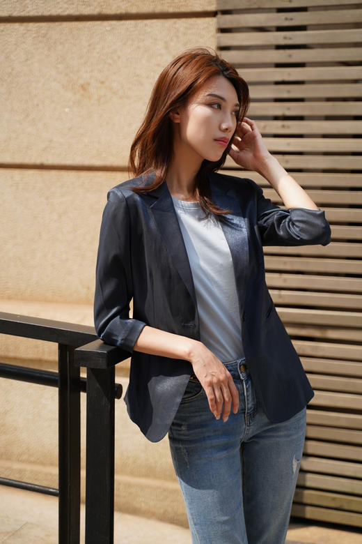 臣禾【聚酯+人丝】夏季新品中袖收身百搭小西装S222010930（现货） 商品图5