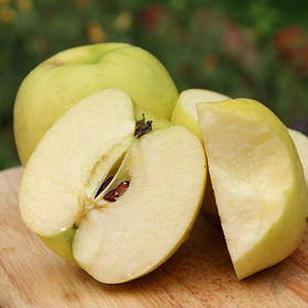 陕西瑞雪苹果，果肉细嫩，脆爽多汁，一款基本纯甜的苹果，苹果中的爱马仕！