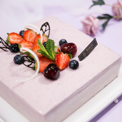 【普罗旺斯之恋】生日蛋糕- 熏衣草迎风绽放 微微清冽的蓝莓 混合着滴洒的酒香 芬芳穿山过野 商品图7
