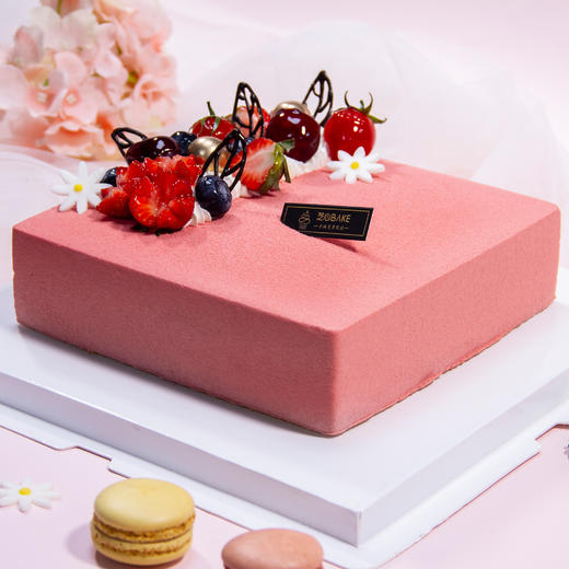 【半熟树莓】生日蛋糕- 嫣红的草莓雕刻成花 树莓内藏酸甜紧致 圣女果樱桃相伴 把红色点燃欲烈 商品图3