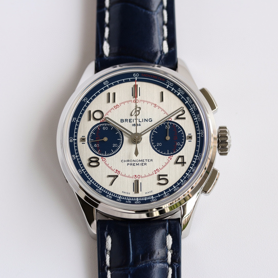 新作百年灵璞雅B01计时腕表42宾利欧陆GT敞篷MULLINER限量版