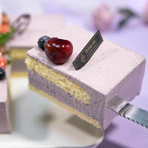 【普罗旺斯之恋】生日蛋糕- 熏衣草迎风绽放 微微清冽的蓝莓 混合着滴洒的酒香 芬芳穿山过野 商品图1