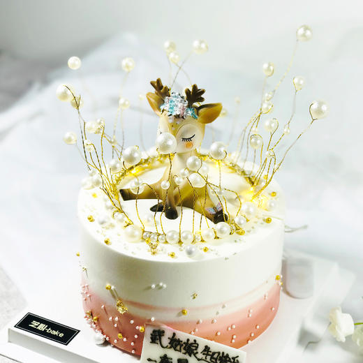 【娇羞的小鹿】生日蛋糕- 你娇羞淡雅的神态 却抵挡不住身上散发光芒 商品图4