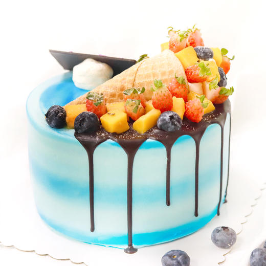 【洒落的甜筒】- 造型独特，创意十足，铺上满满的新鲜水果，视觉与味蕾的双重享受 商品图1