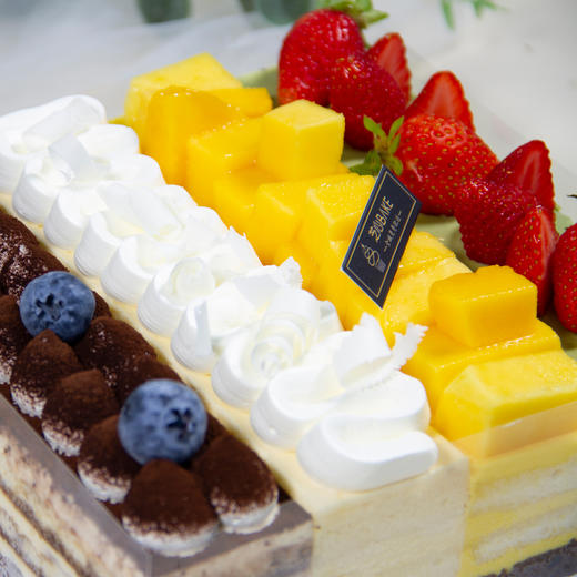 【热销推荐】四拼慕斯-提拉米苏、芒果、榴莲、抹茶四种口味 商品图6