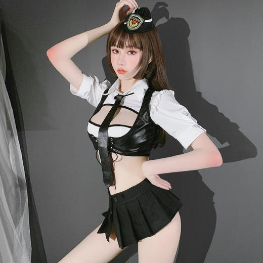 【温柔狙击手】情趣内衣 制服 漆皮 齐臀 镂空 日系 性感 套装:帽子 领带 上衣 马甲 百褶裙 T裤  7931 商品图13