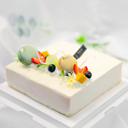 【白巧方砖】- 糕体成砖， 奶油饮涧鲜果河流 以青色为主，一笔到底 商品图1