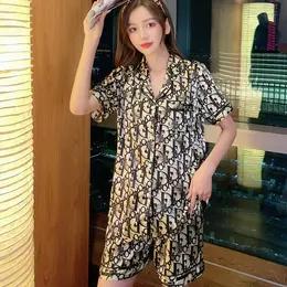 TZW-夏季新款仿真丝绸短袖短裤冰丝睡衣套装 商品图1