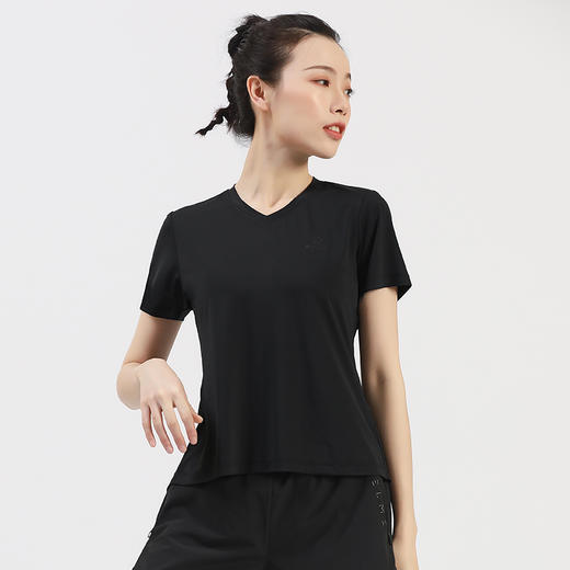 卡尔美短袖T恤女夏健身衣运动跑步网纱拼接透气速干开叉上衣 商品图3