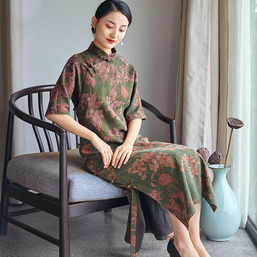 2020新修身长款绢纺印花香云纱改良文艺旗袍连衣裙YZ0089 捌 。 商品图1