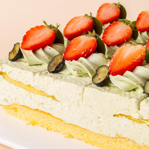 【抹茶慕斯-青春】抹茶慕斯蛋糕-鲜嫩清爽的草莓，搭配生机盎然的抹茶粉 商品图4