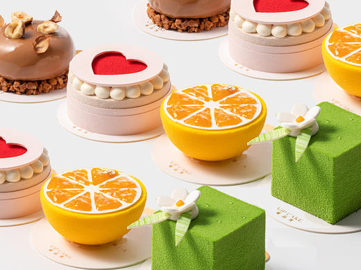 【无需购买兑换】到门店出示半价券即可兑换使用，36元内甜品任选1块享半价。 商品图0