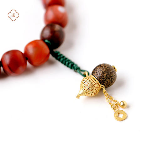 米马生活 四川九口天然带皮南红手钏/压襟 配沉香925银镀金“福禄” 商品图3