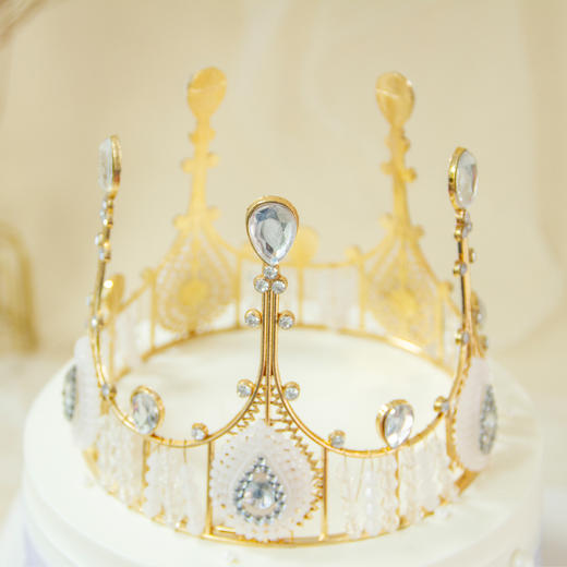 【女王の皇冠】生日蛋糕散发出动物奶油的醇香 鲜果潜伏在松软的蛋糕内 商品图4