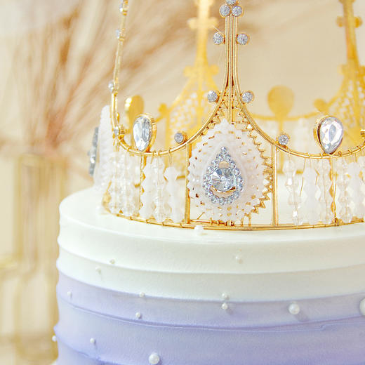 【女王の皇冠】生日蛋糕散发出动物奶油的醇香 鲜果潜伏在松软的蛋糕内 商品图2