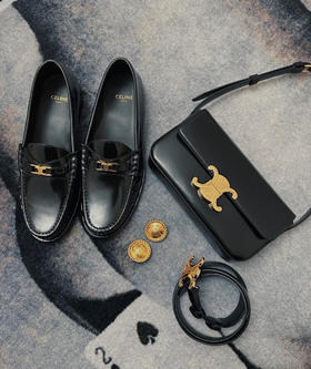 𝐂𝐄𝐋𝐈𝐍𝐄 凯旋门牛皮腋下包-黑色（原厂皮）