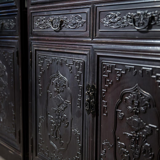 红木蝠云纹书柜（一对） 商品图2