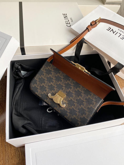 𝐂𝐄𝐋𝐈𝐍𝐄凯旋老花腋下包（原厂皮） 商品图5