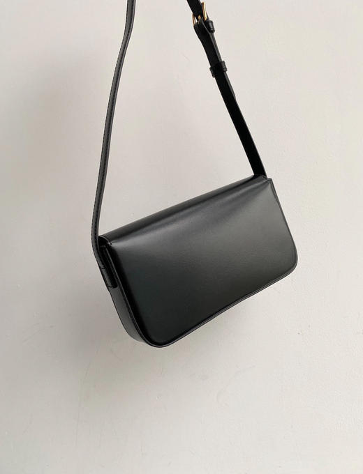 𝐂𝐄𝐋𝐈𝐍𝐄 凯旋门牛皮腋下包-黑色（原厂皮） 商品图4