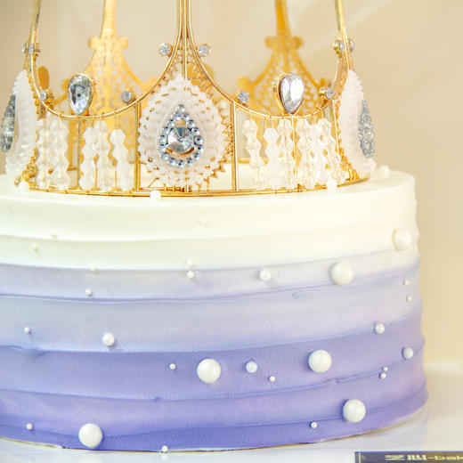 【女王の皇冠】生日蛋糕散发出动物奶油的醇香 鲜果潜伏在松软的蛋糕内 商品图9