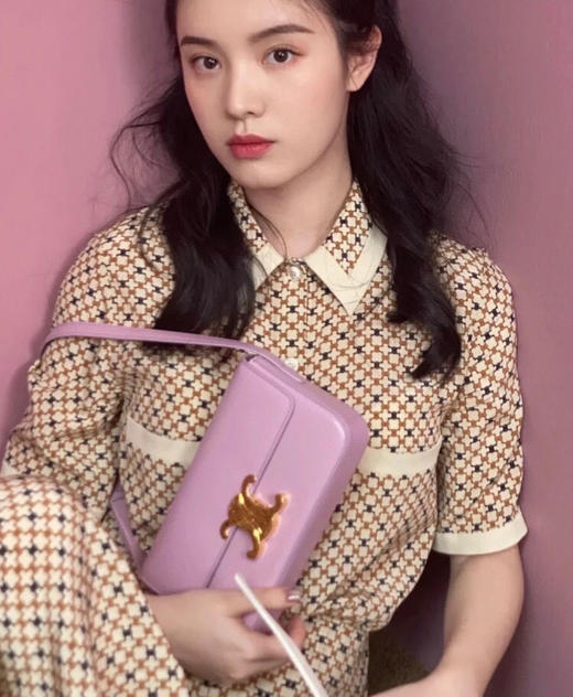 𝐂𝐄𝐋𝐈𝐍𝐄 凯旋牛皮腋下包-粉紫（原厂皮） 商品图0